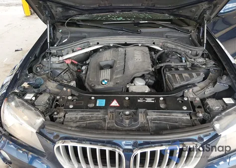 2011 BMW X3 xDrive28I z USA, uszkodzony, nr VIN 5UXWX5C55BL702227